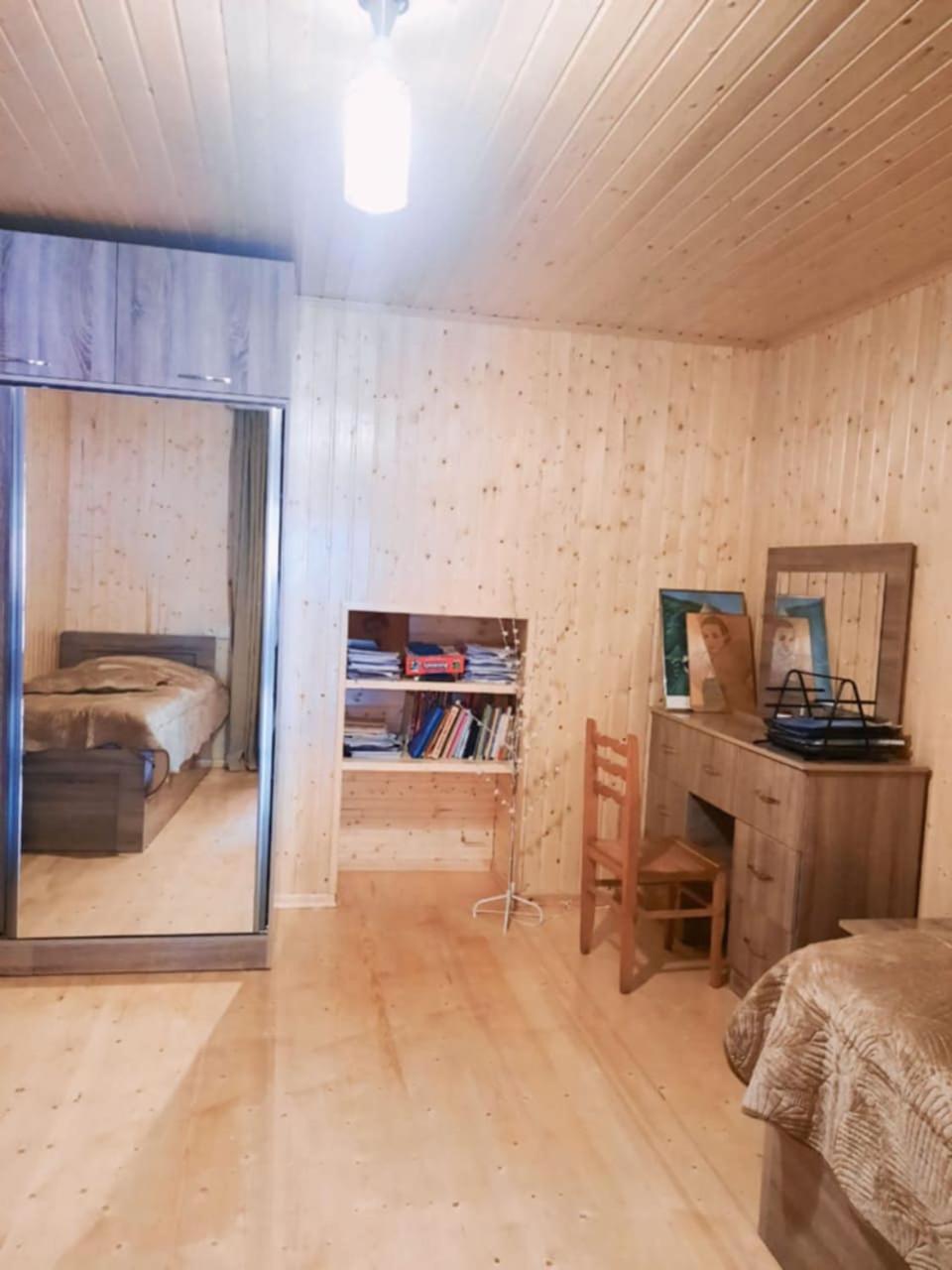 Guesthouse "Megi" Mestia Bagian luar foto